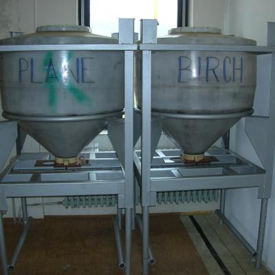 Resource reservoirs - birch and plane tree bark