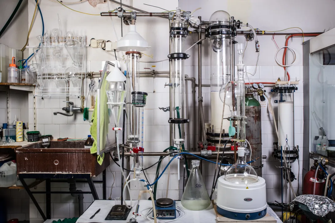 larger chromatography columns